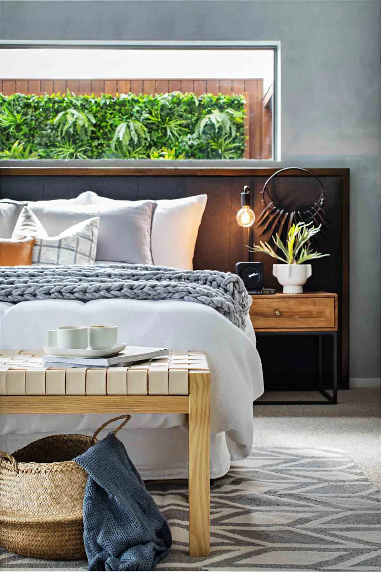Master Bedroom - Duxton
