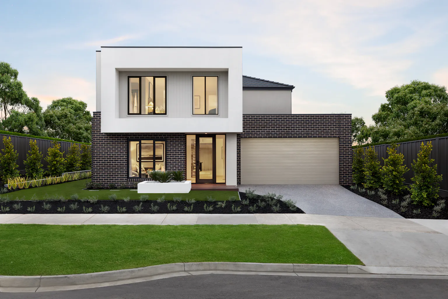 Facade 3 of 19 - Modern as displayed on the Glendale