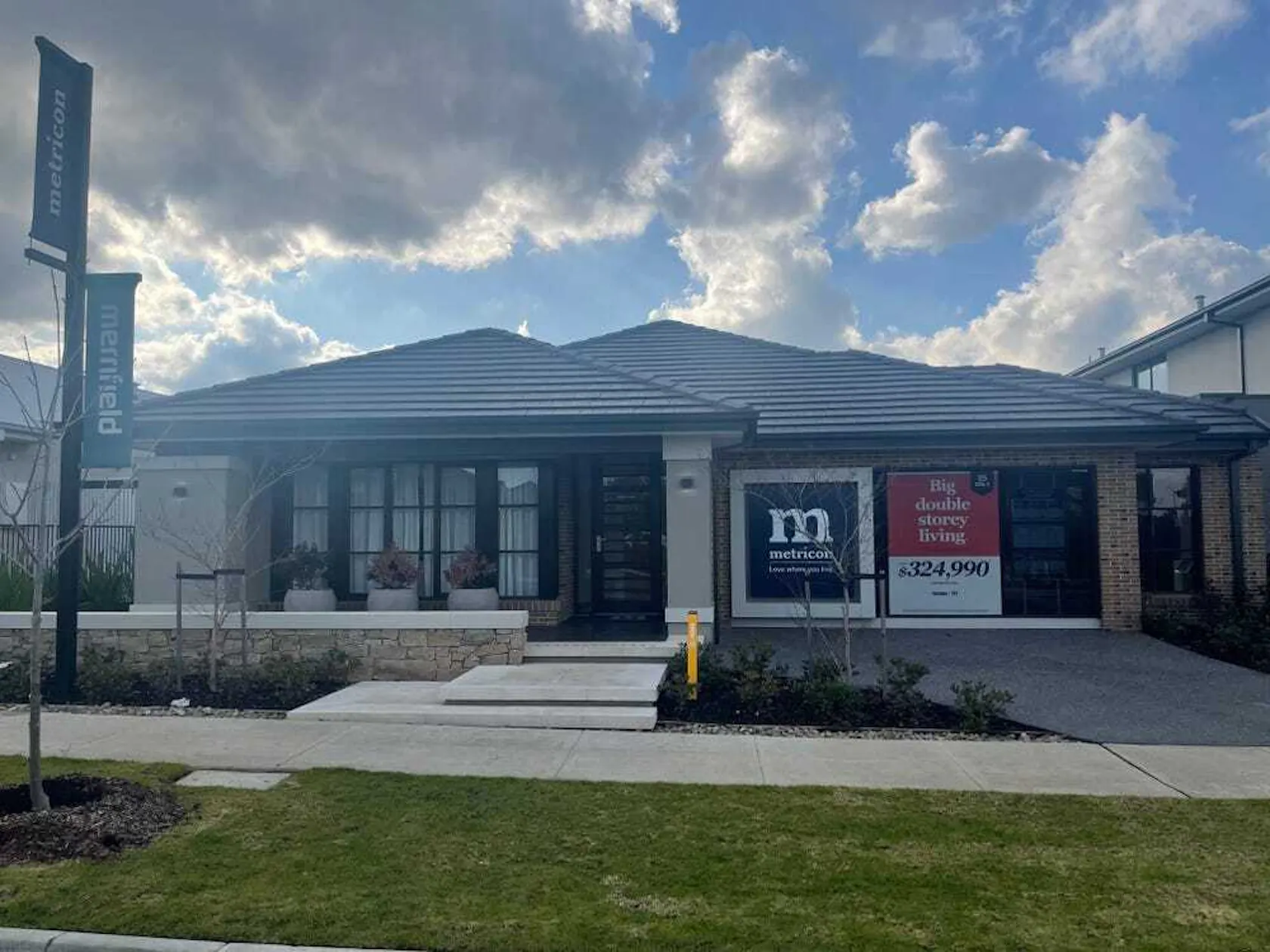 Display Homes For Sale In Australia Metricon