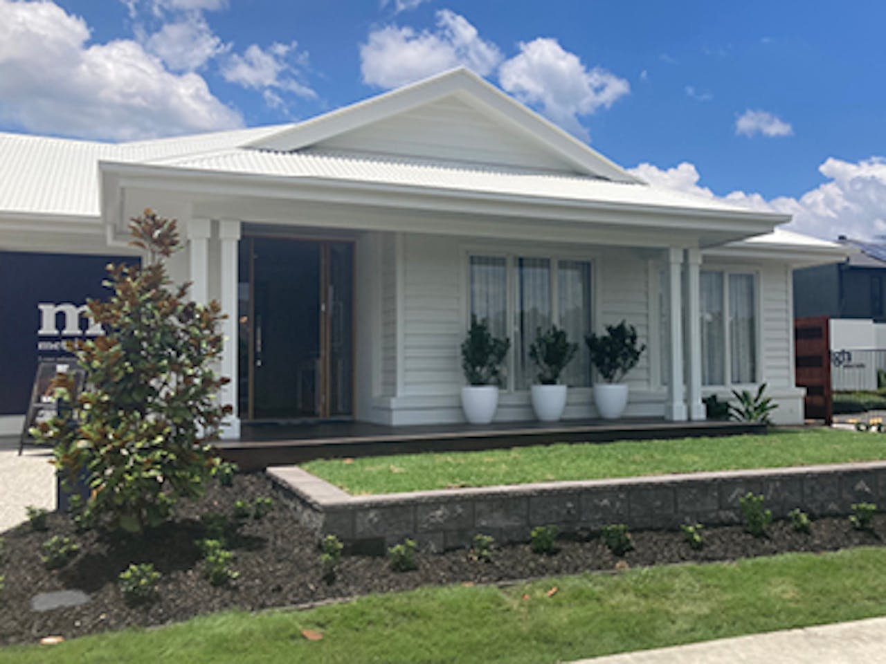 Display Homes For Sale In Australia Metricon