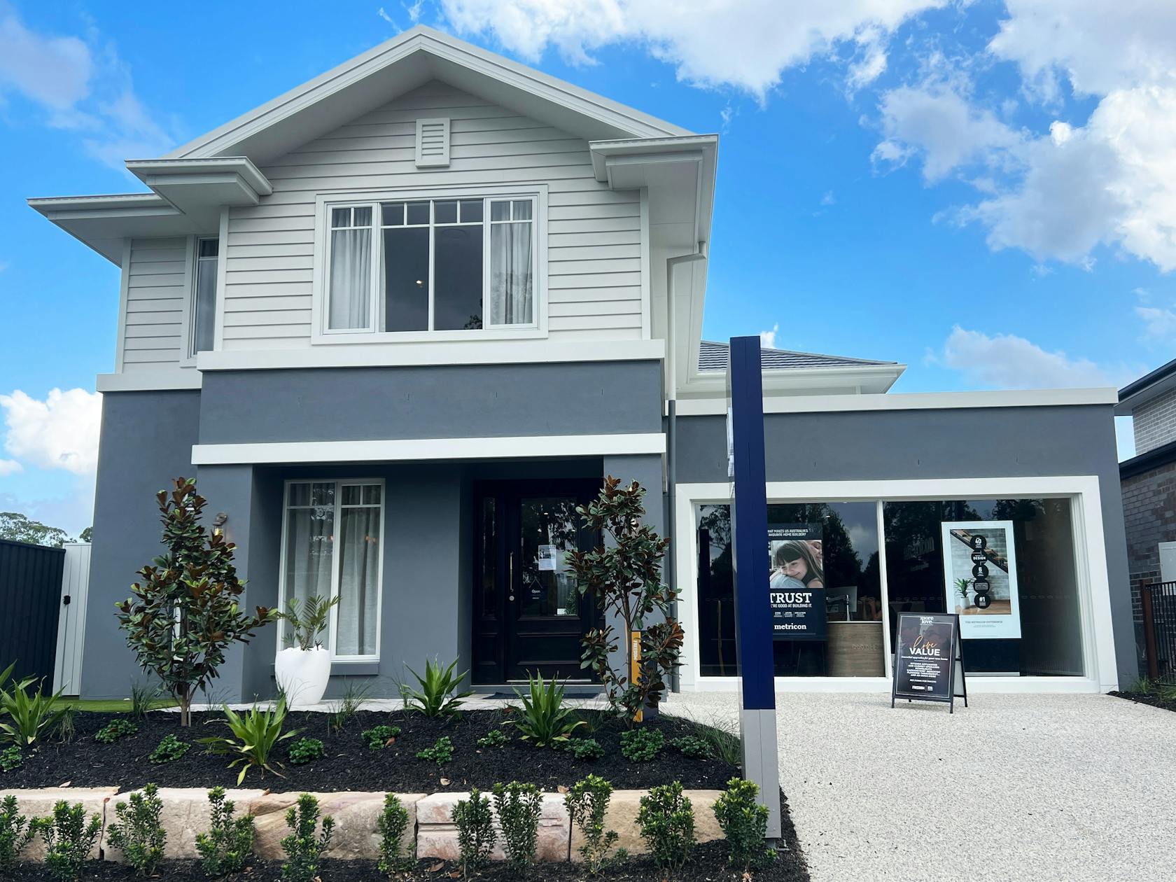 Display Homes For Sale In Australia Metricon